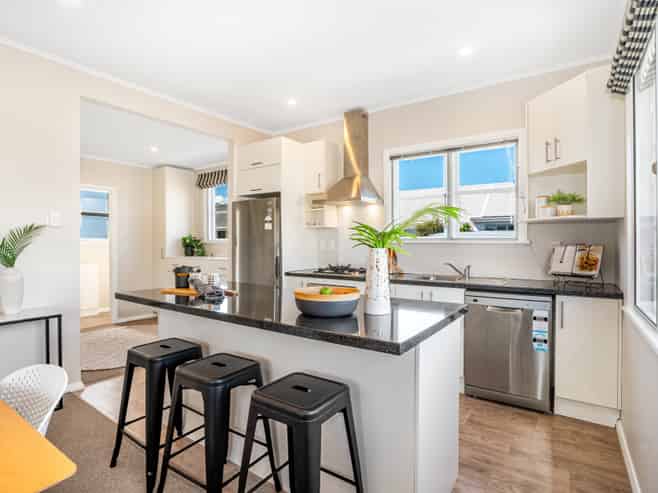 2 Taita Drive, Boulcott