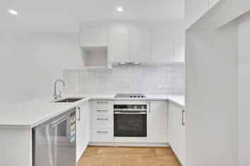 6/30 Bowater Place, Manurewa