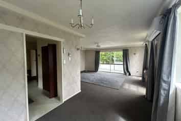 30 Burn Street, Levin