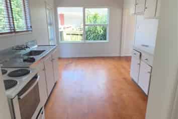 26 Hobart Cres, Wattle Downs