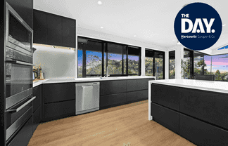 8 Aberdeen Road, Campbells Bay