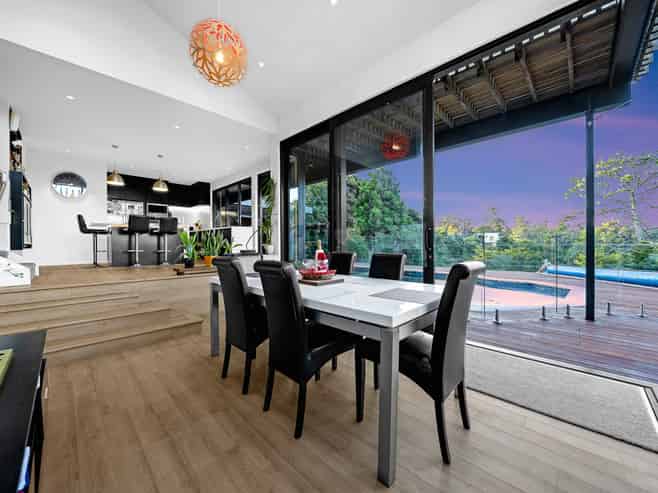 8 Aberdeen Road, Campbells Bay