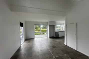 Cottage/853 Glenbrook Road, Kingseat