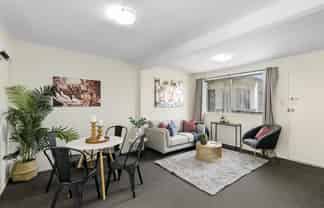 8/19 Pirie Crescent, Moera