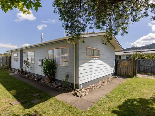 33 Morrison Road, Taneatua