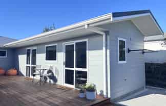 13 Brookvale Road, Havelock North