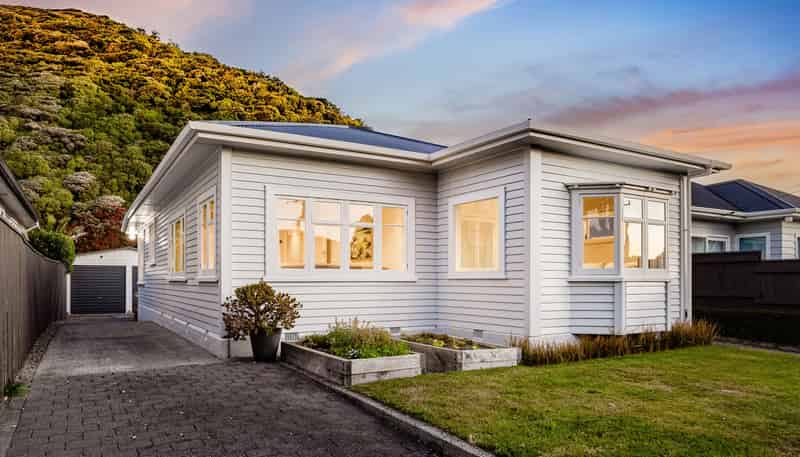 73 Oroua Street, Eastbourne