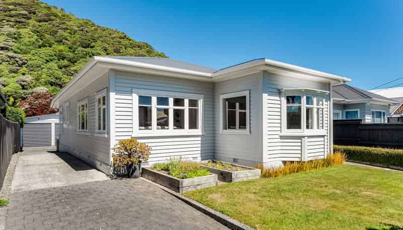 73 Oroua Street, Eastbourne