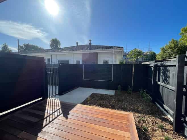 2/7  Hinemoa Street , Spreydon