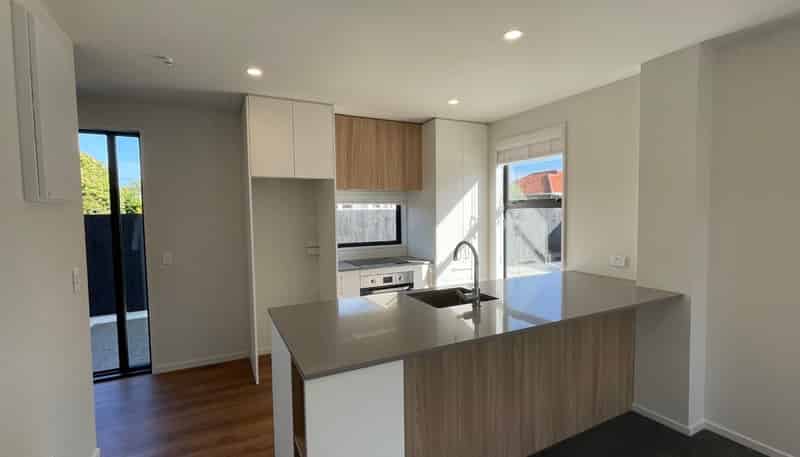 2/7  Hinemoa Street , Spreydon