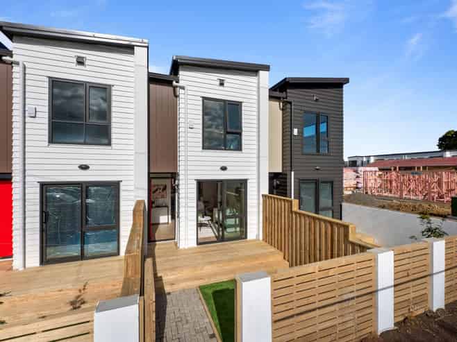 Lot8/17,19,21&2 Von Sturmer Street, Mangere East