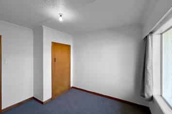 58 Queen Street, Winton