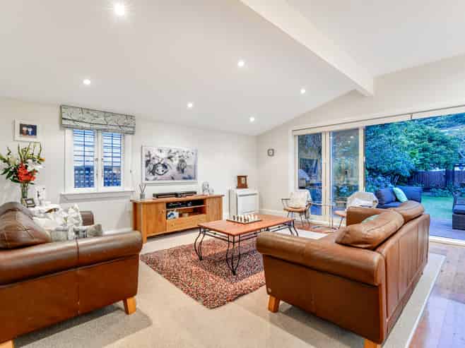 61 Oroua Street, Eastbourne