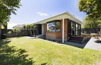 27b Elliott Street, Johnsonville