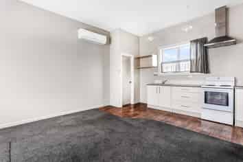 2/608 Barbadoes Street, Edgeware