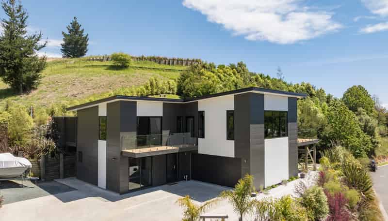 4 Kingfisher Lane, Stoke