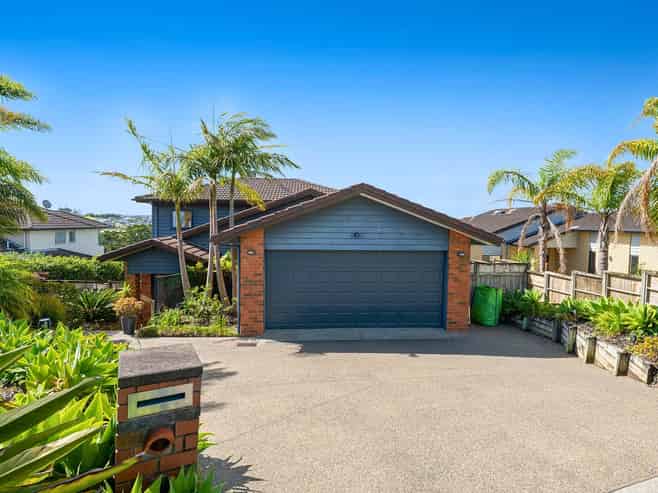 13 Seagate Place, Red Beach