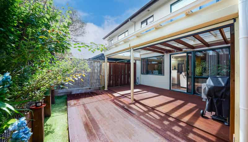 8/427 Albany Highway, Albany