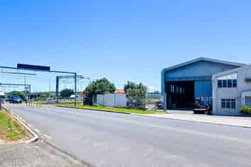 TAKANINI HEAVY INDUSTRIAL YARDS
