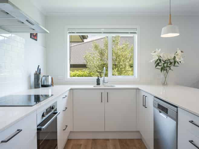 6 Langdale Drive, Richmond