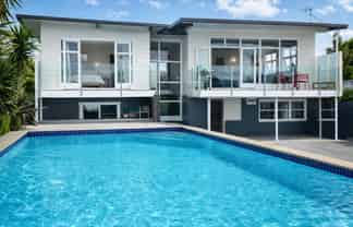 4 Range Road, Swanson