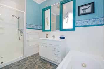 39 Keyte Street, Kensington