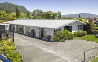 776 Abel Tasman Drive, Pohara