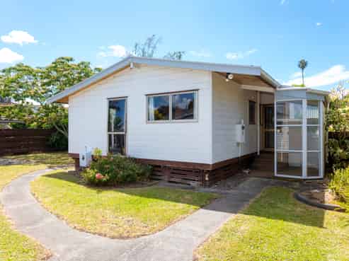 65 Iranui Road, Inner Kaiti