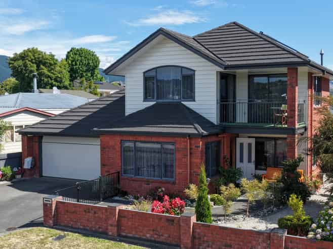 38 Andrew Street, Stoke