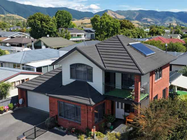 38 Andrew Street, Stoke