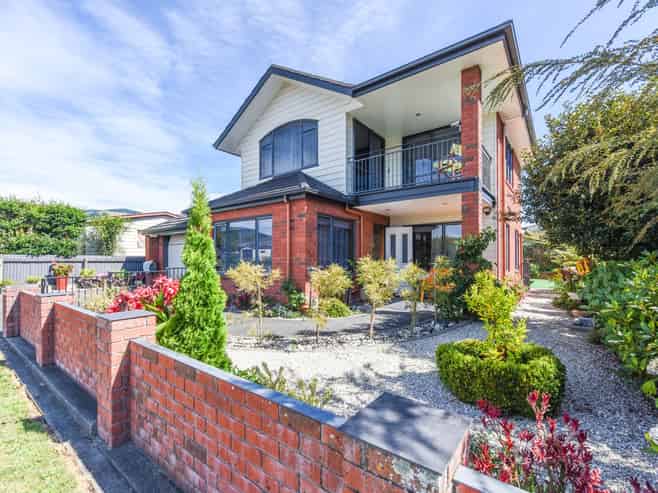 38 Andrew Street, Stoke