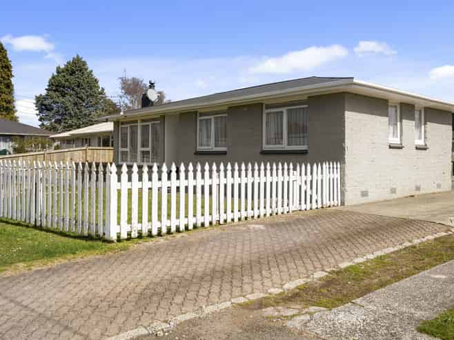 8 Kahu Street , Utuhina