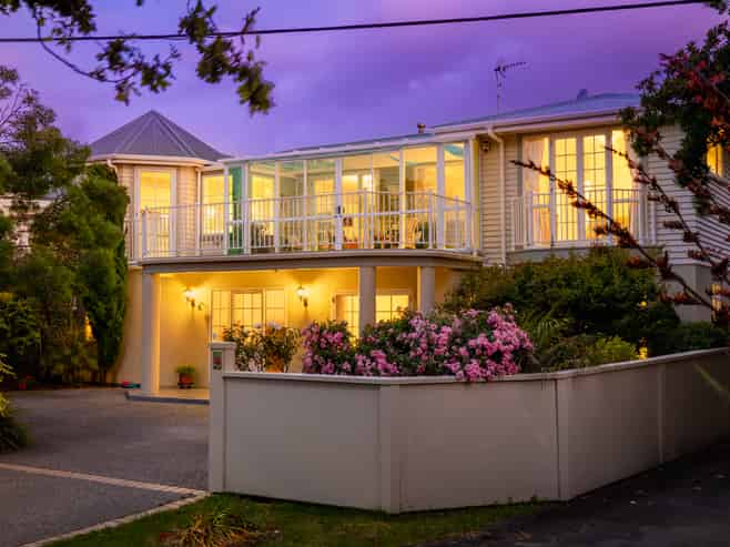 10 Douglas Street, Paraparaumu Beach