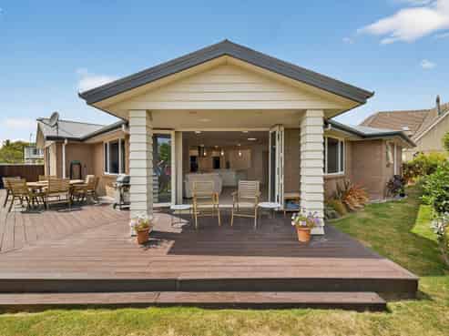 39 Oregon Place, Burwood