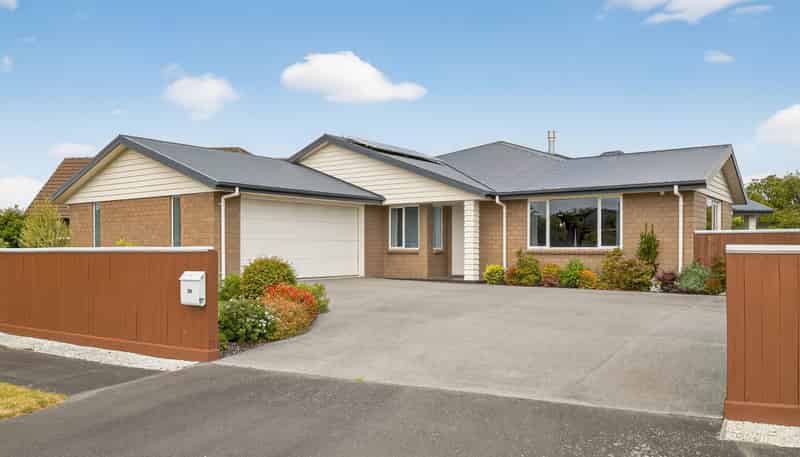 39 Oregon Place, Burwood