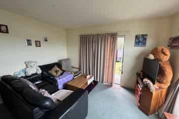 56 Manurere Street, Hei Hei