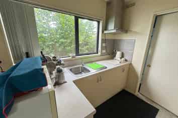 56 Manurere Street, Hei Hei