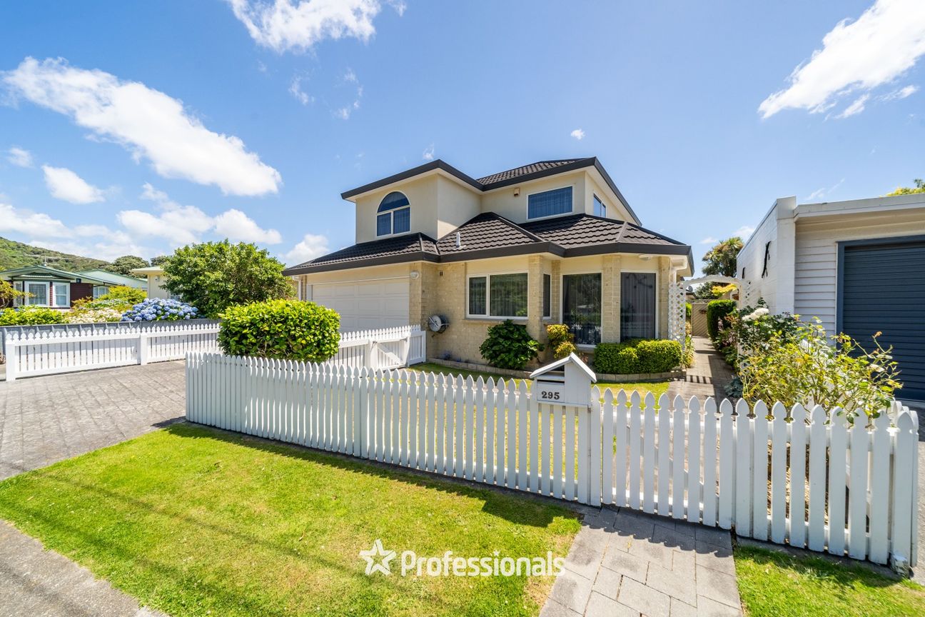 A Home That Ticks Every Box - Vista 6