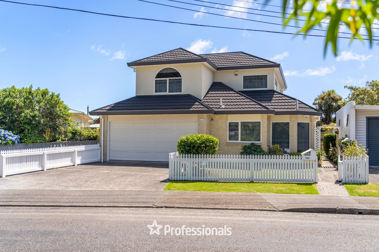 A Home That Ticks Every Box - Vista 4