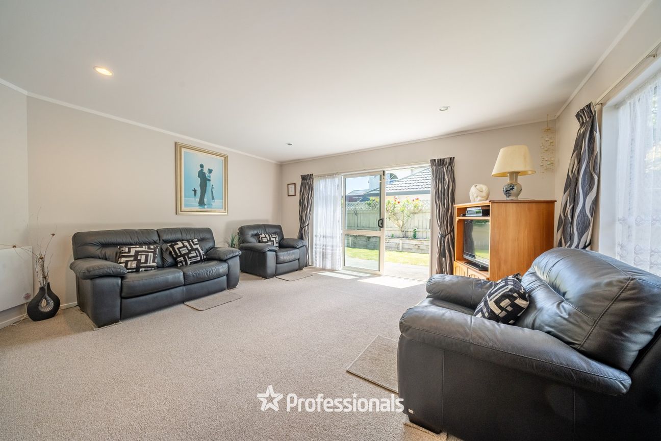 A Home That Ticks Every Box - Vista 2