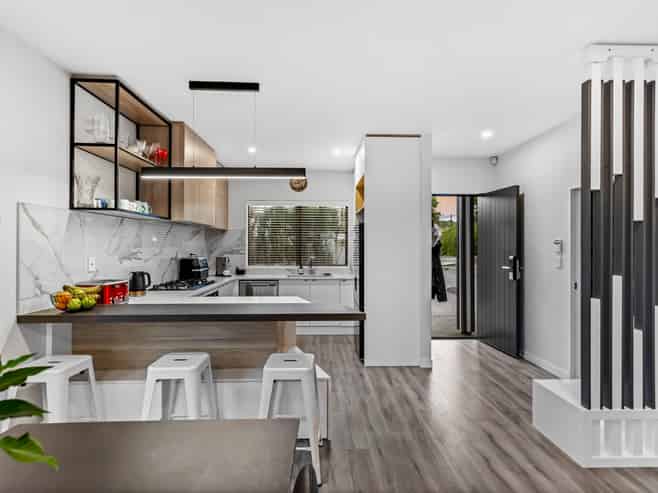 45 Baumea Rise, Massey