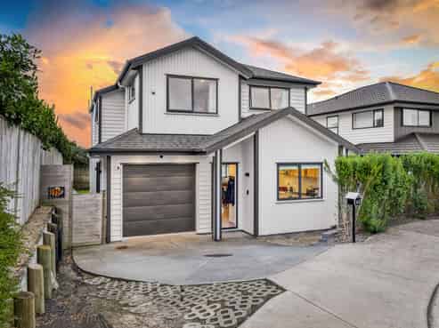 45 Baumea Rise, Westgate