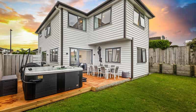 45 Baumea Rise, Westgate