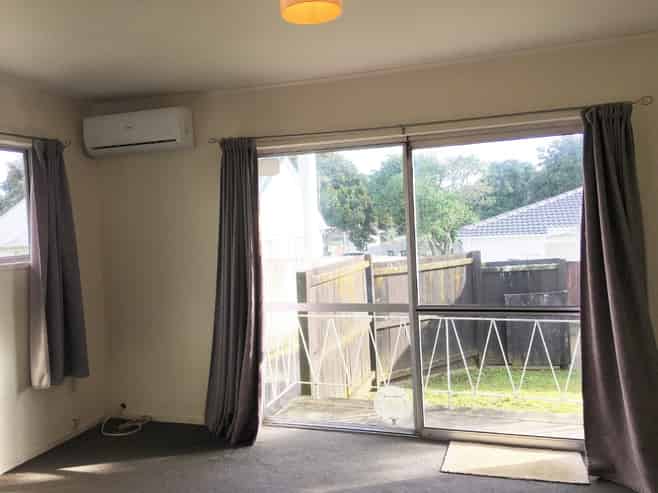 2/69 Spring Street, Onehunga