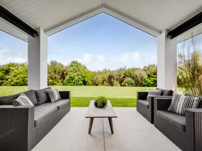 2 Awatiro Drive, Kaukapakapa