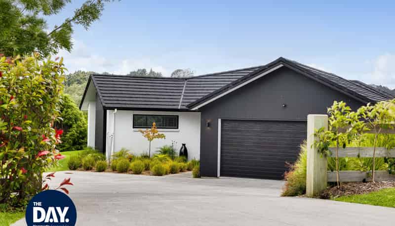 2 Awatiro Drive, Kaukapakapa