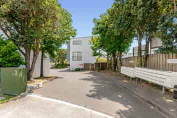 50/3 Wagener Place, Mount Albert