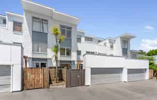 50/3 Wagener Place, Mount Albert