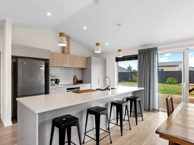 24 Cressy Place, Darfield