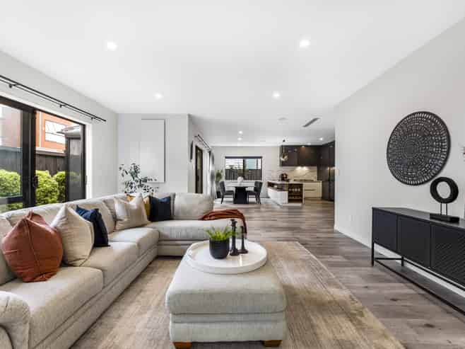 7 Sager Midgley Road, Hobsonville